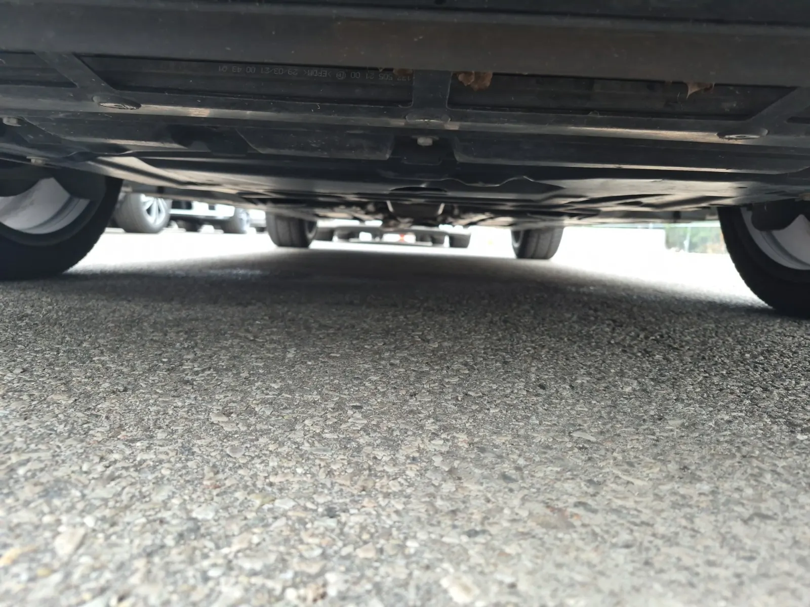Undercarriage - Front Photo