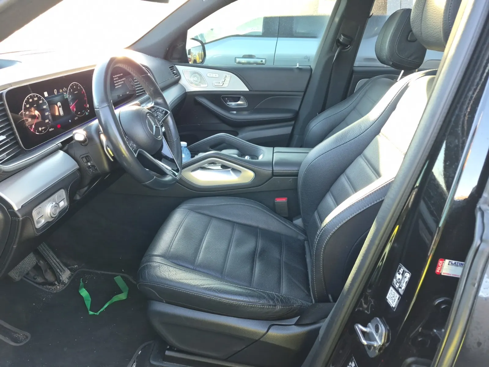 Front Interior Photo