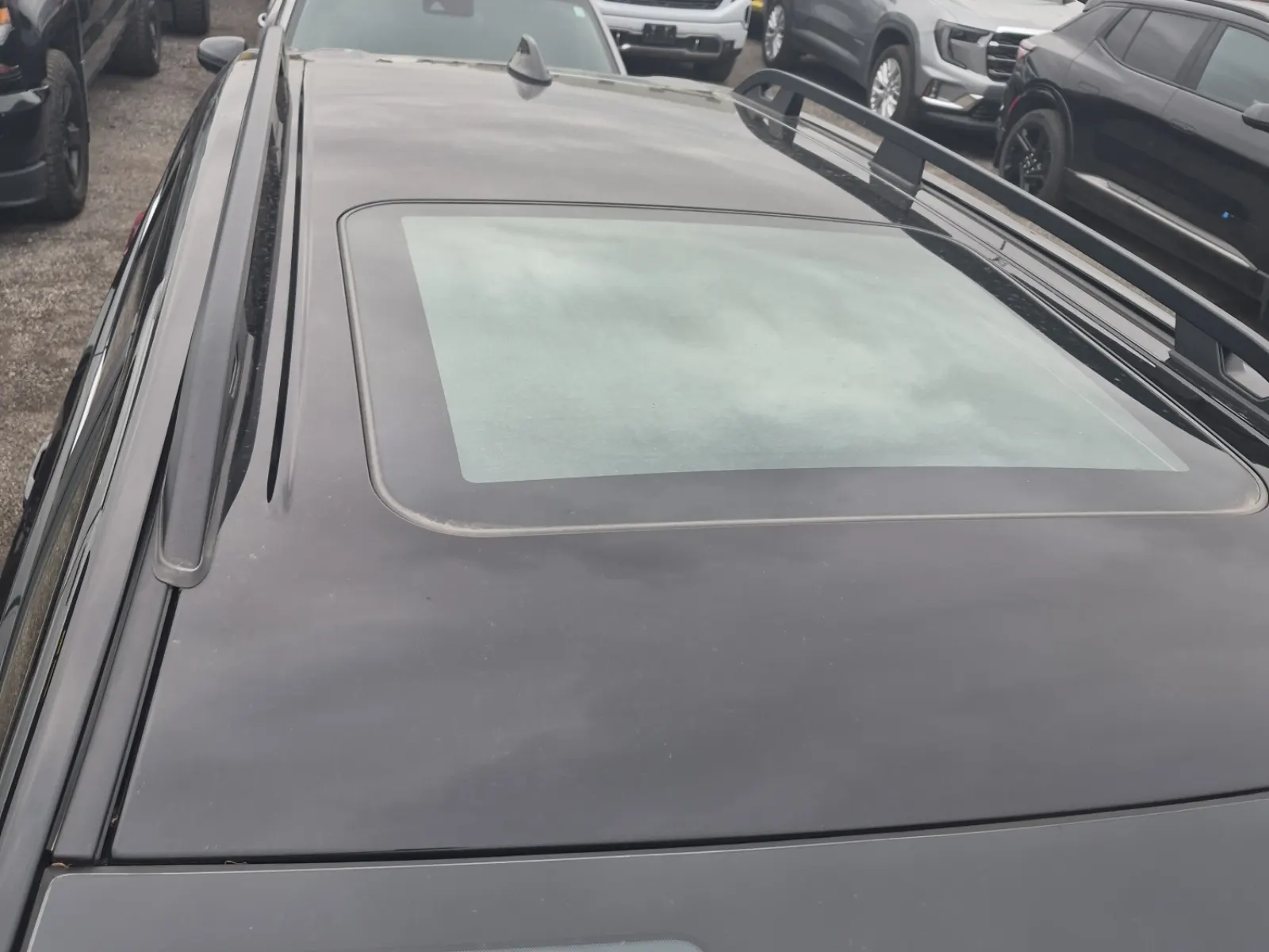 Exterior Roof Photo