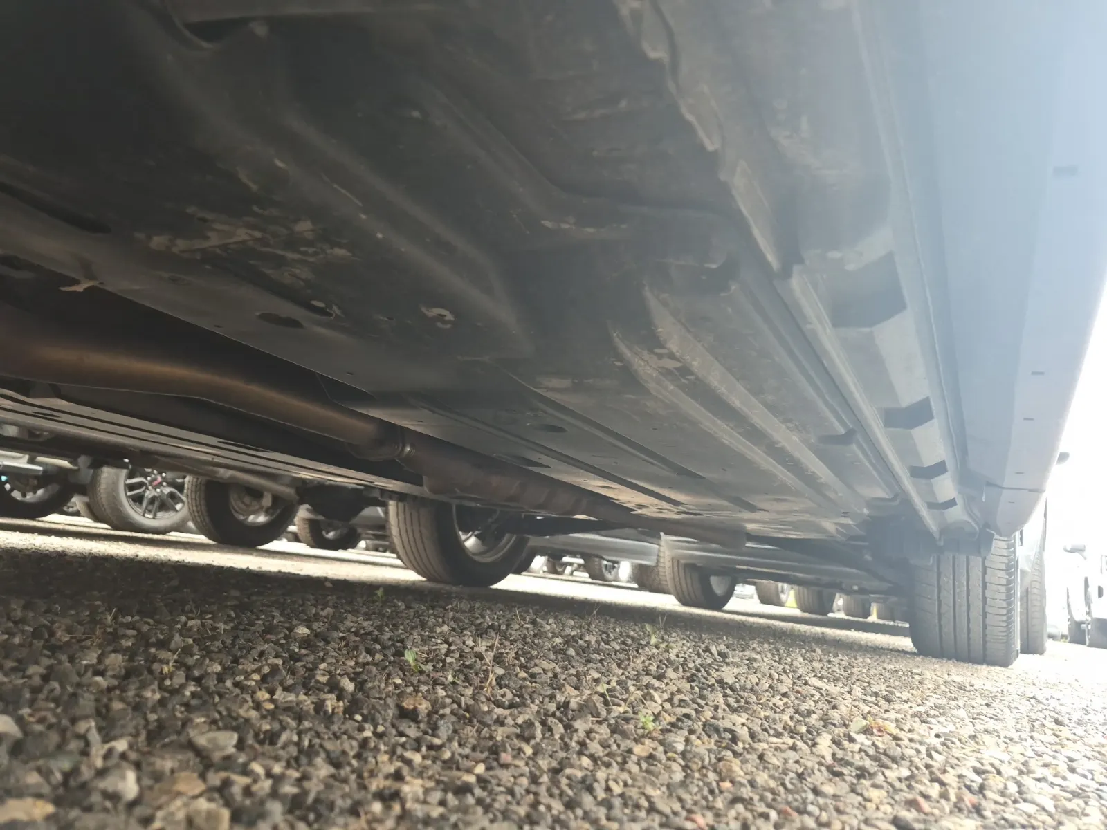 Undercarriage - Driver Photo