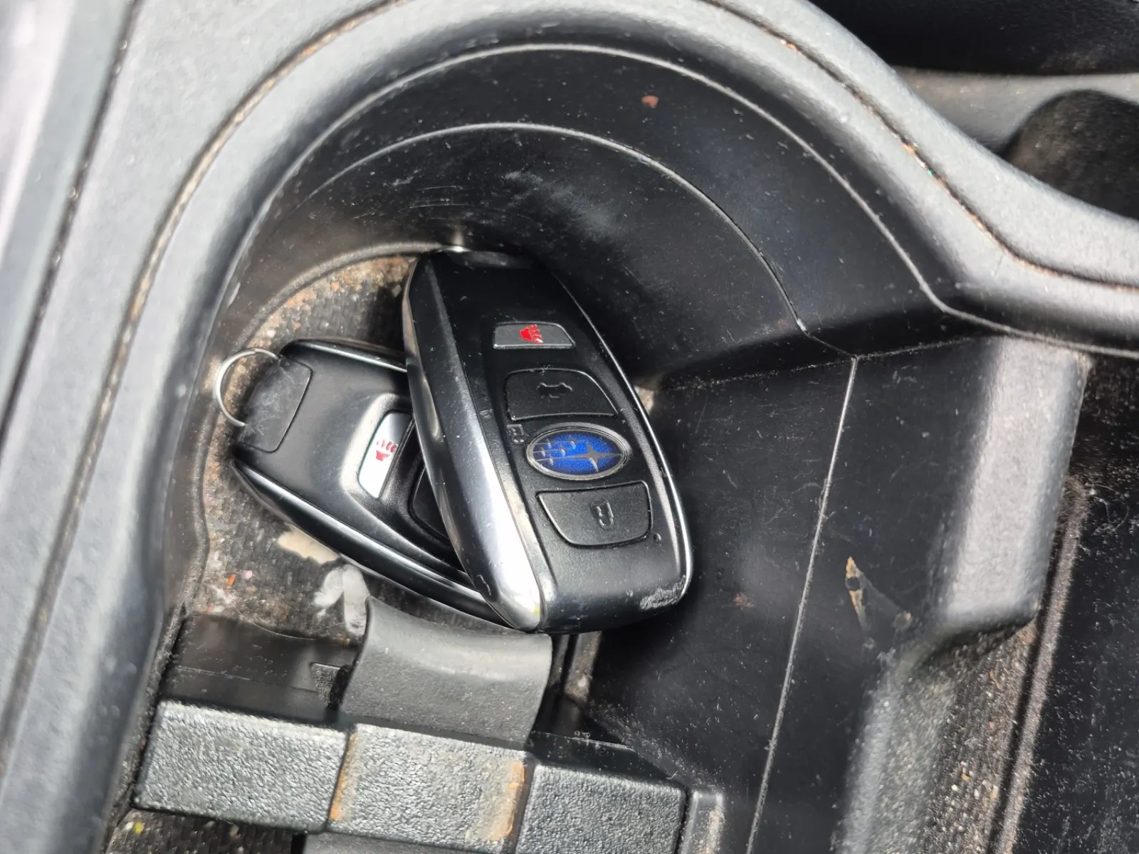 Keys/Fobs/Manual Photo