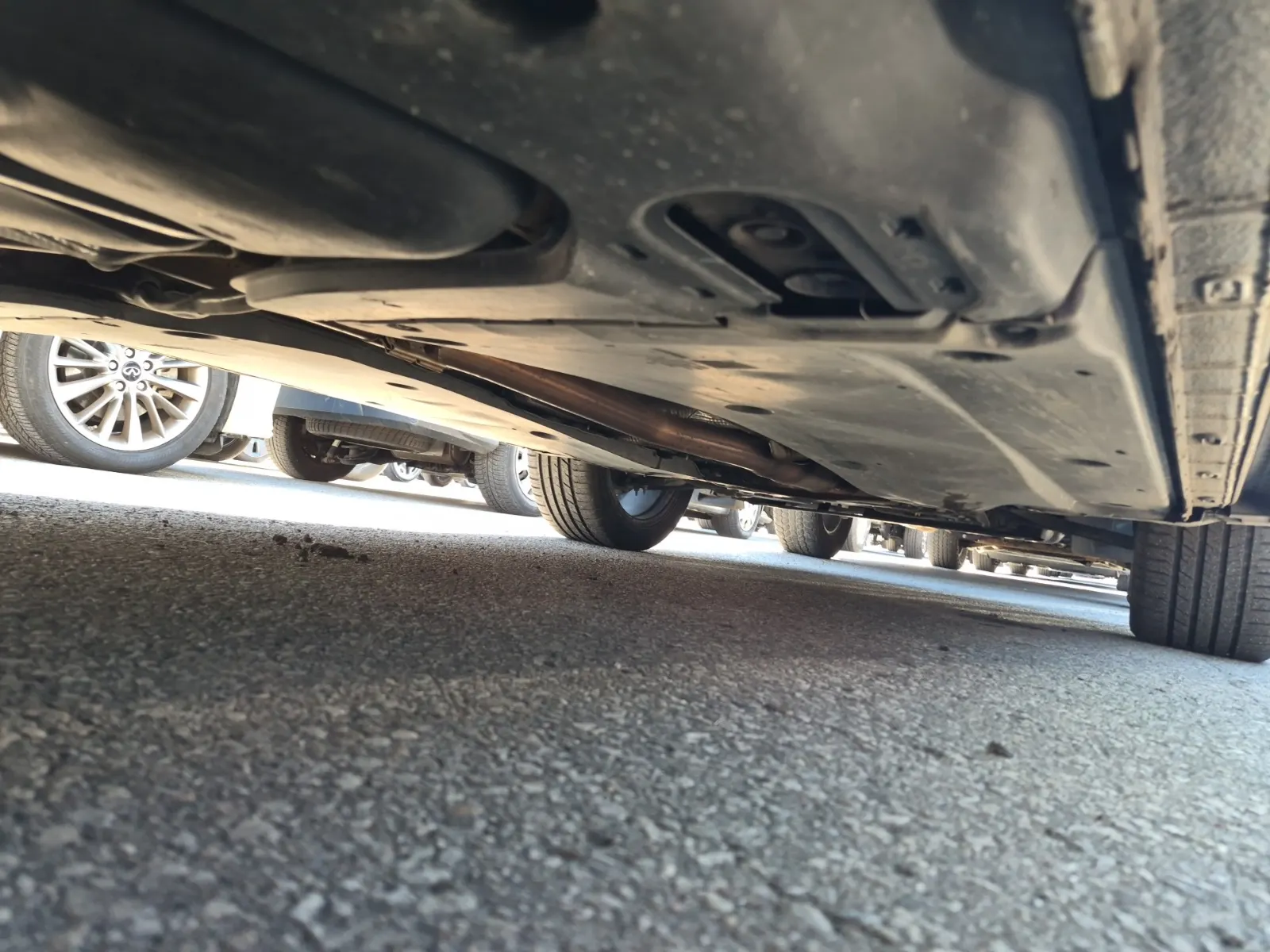 Undercarriage - Passenger Photo