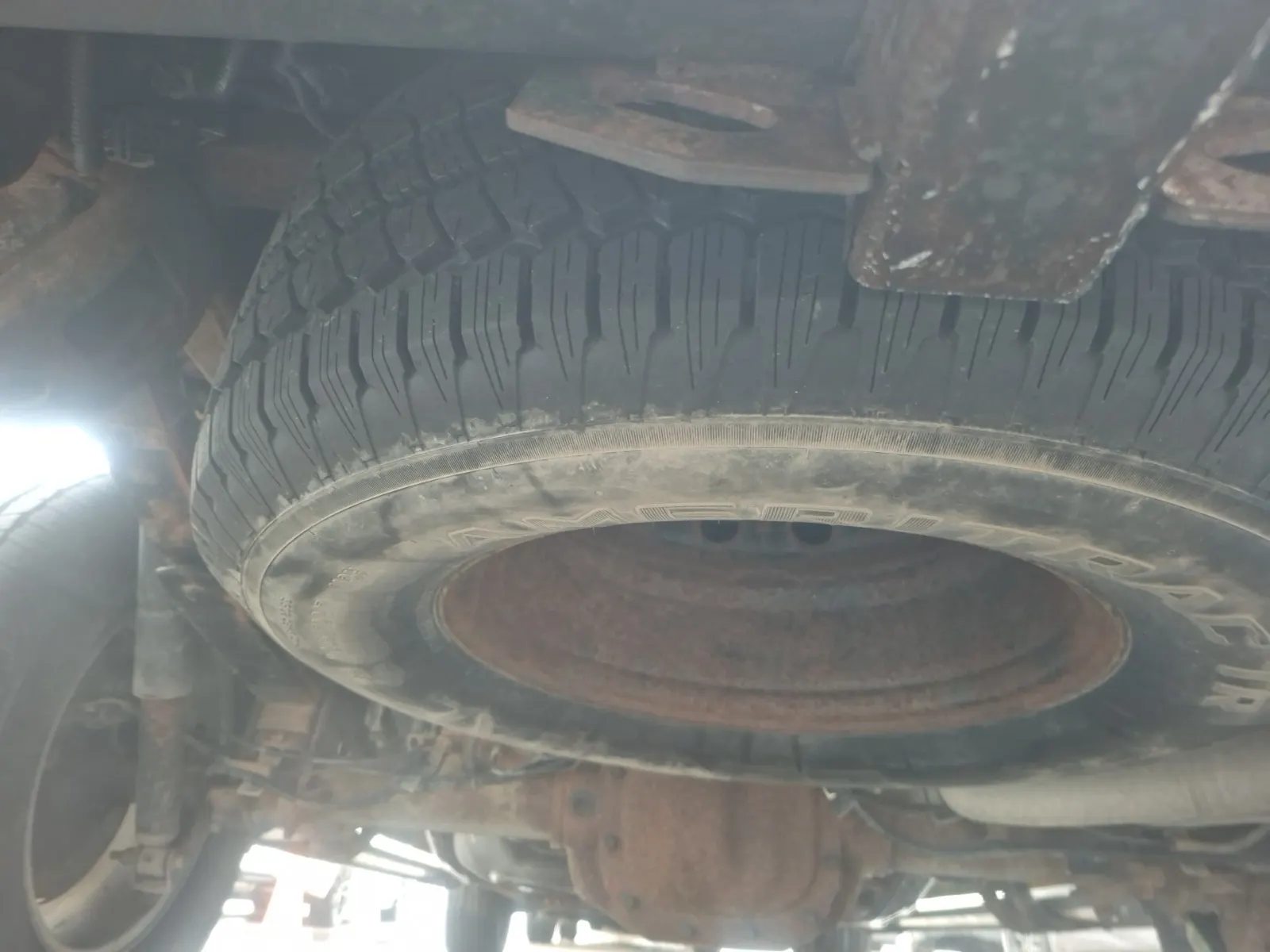 Spare Tire & Wheel Photo