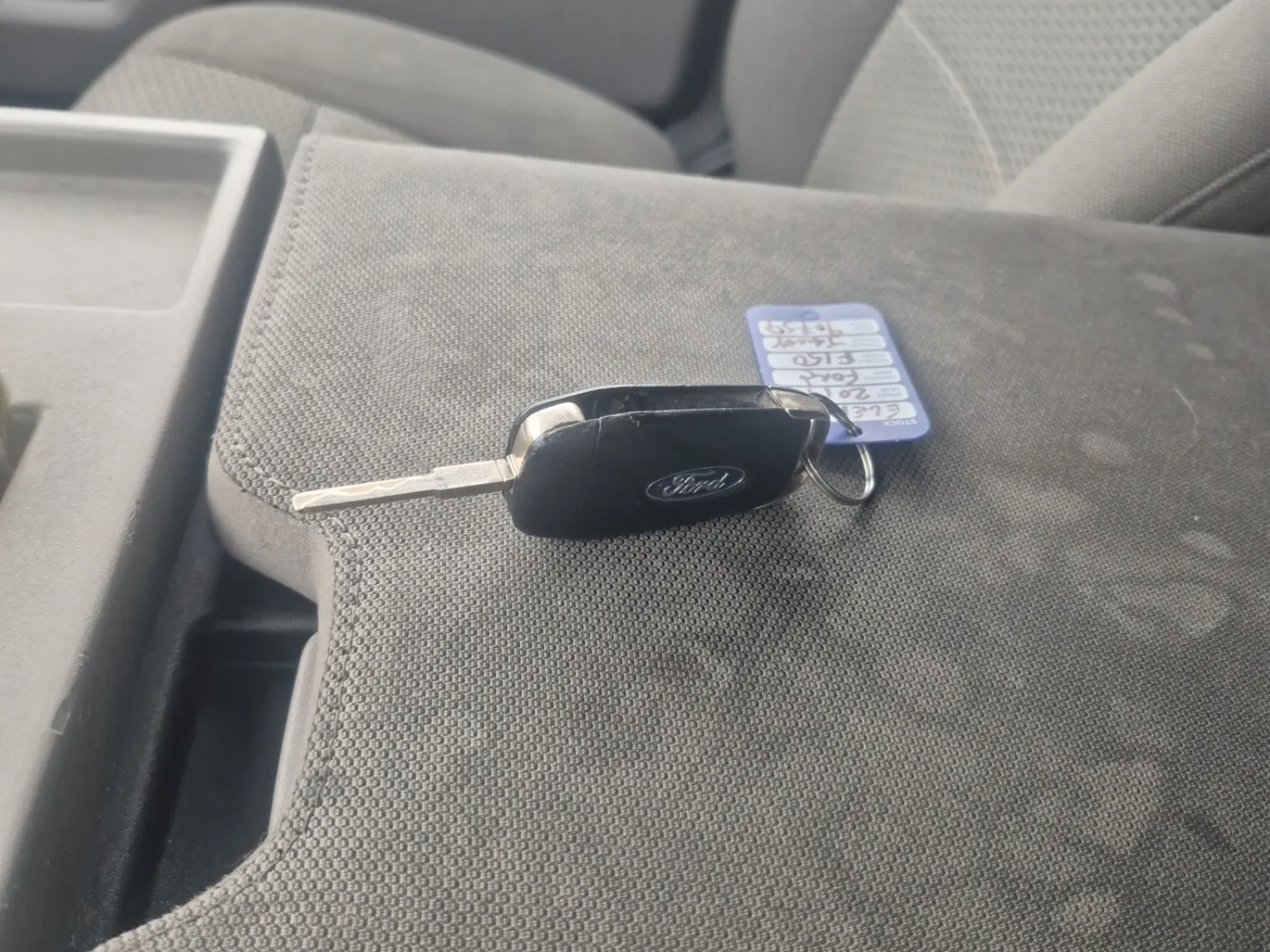Keys/Fobs/Manual Photo