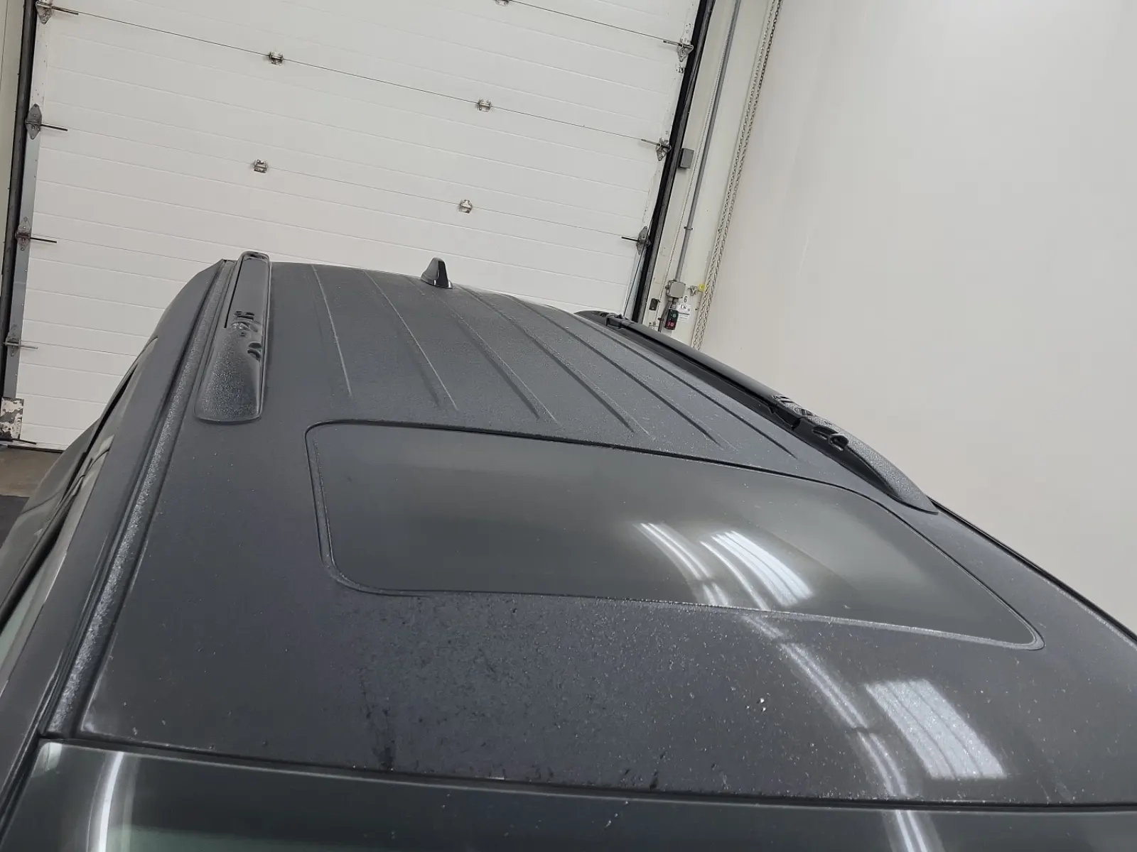 Exterior Roof Photo
