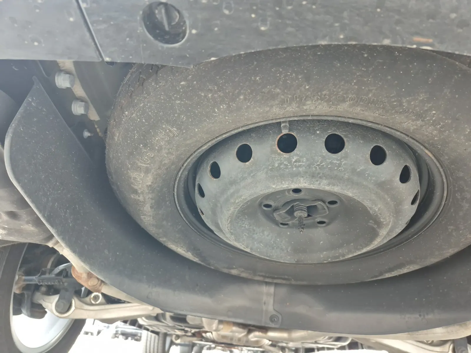 Spare Tire & Wheel Photo
