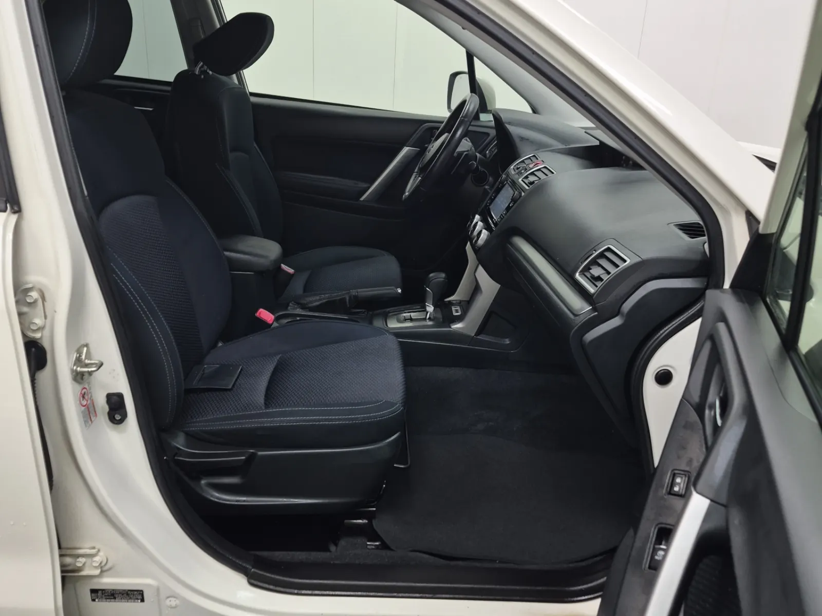 Right Side Interior Photo
