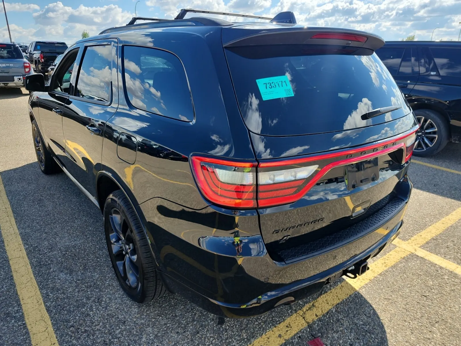 Driver Rear 3/4 Photo