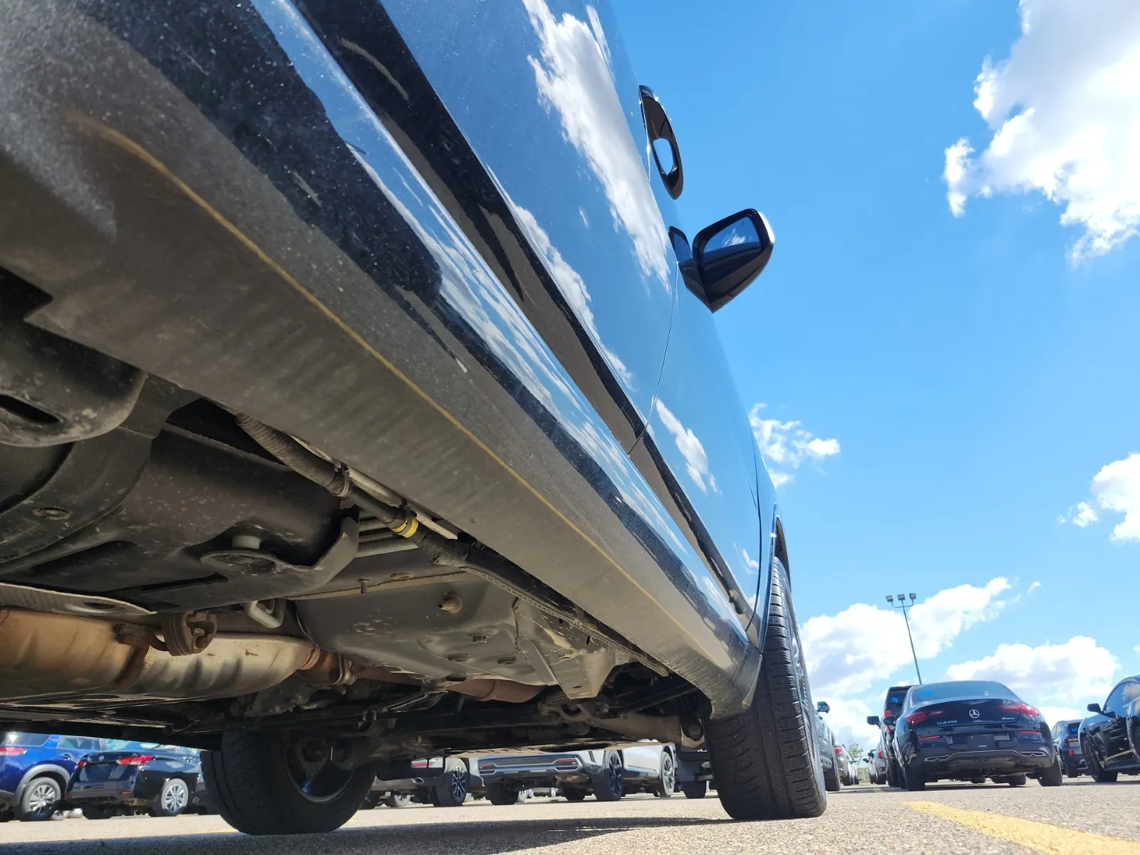 Undercarriage - Passenger Photo