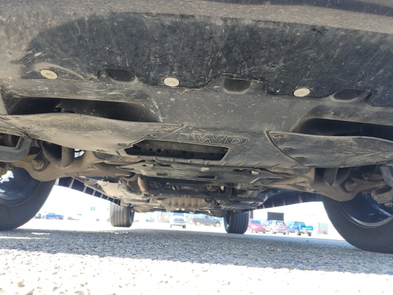 Undercarriage - Front Photo