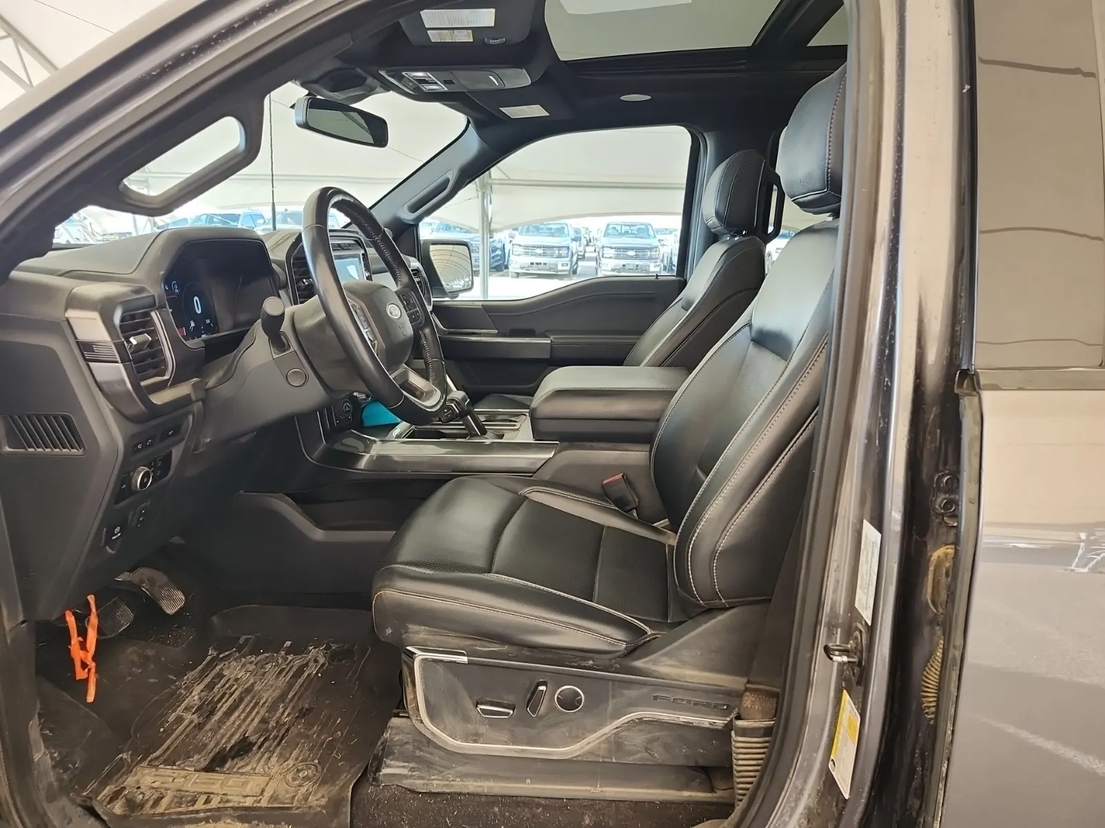 Front Interior Photo