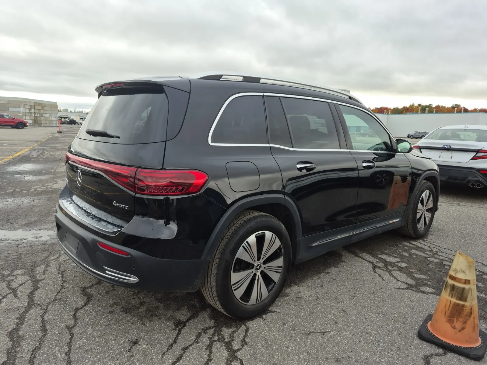 Passenger Rear 3/4 Photo