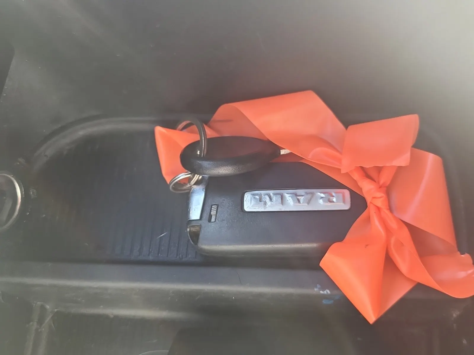 Keys/Fobs/Manual Photo