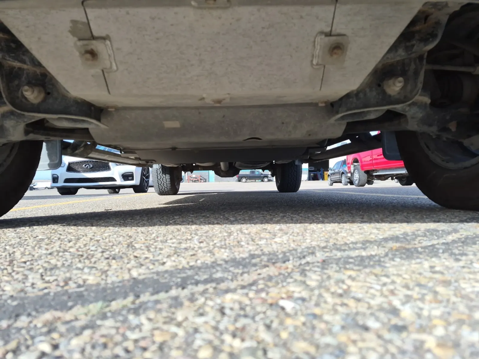 Undercarriage - Front Photo