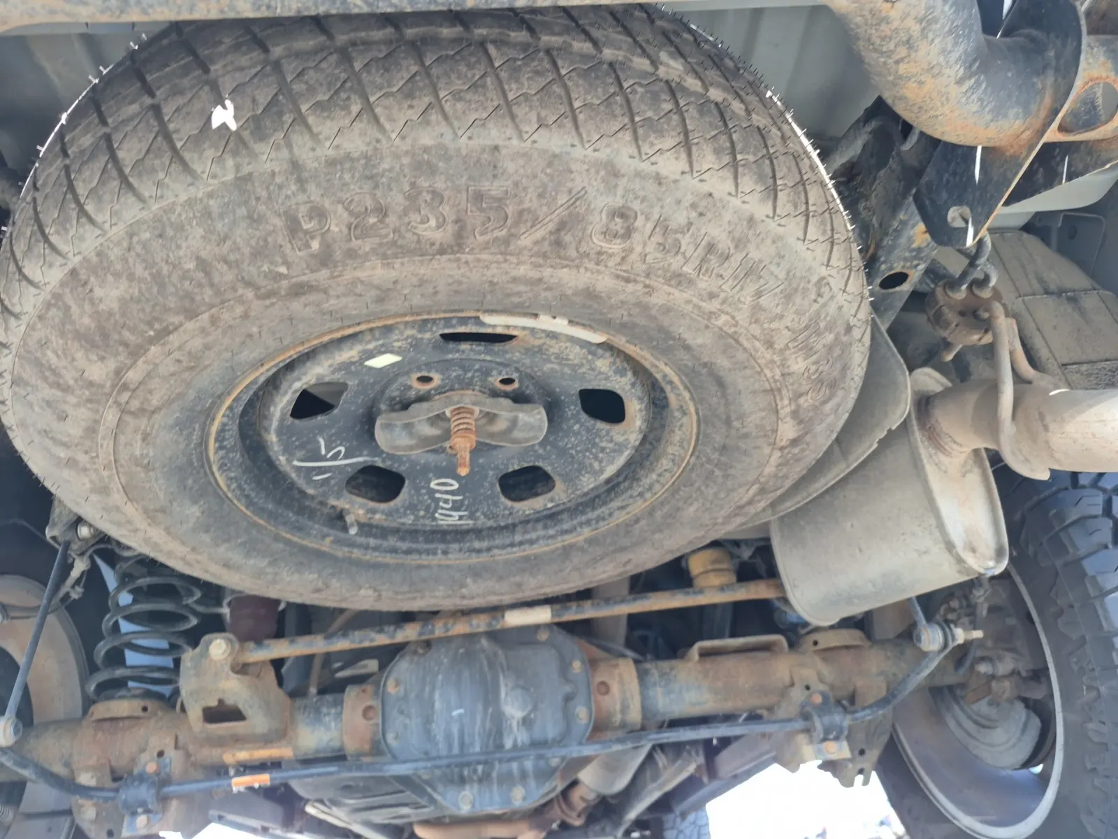 Spare Tire & Wheel Photo