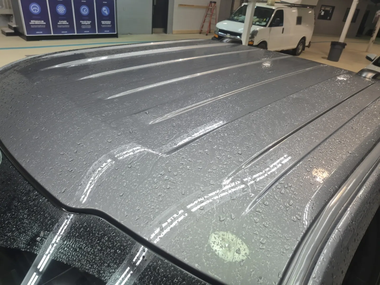 Exterior Roof Photo