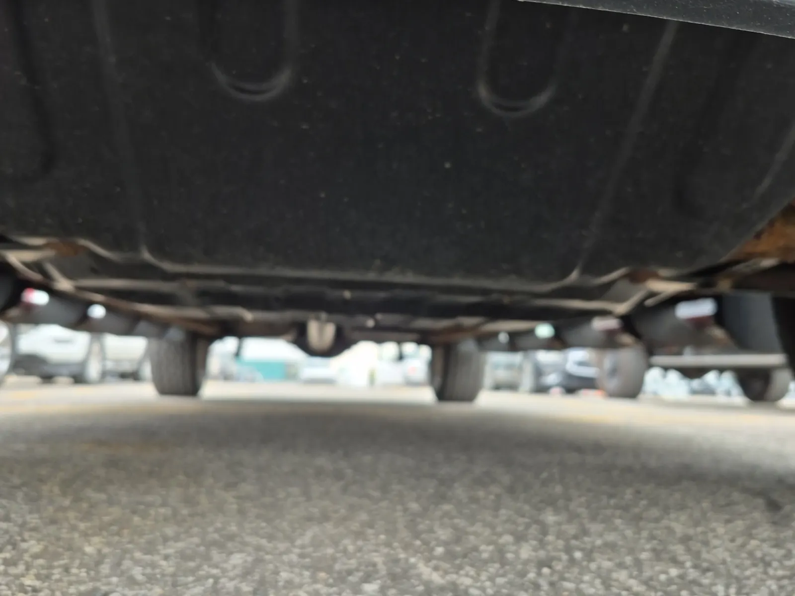 Undercarriage - Front Photo