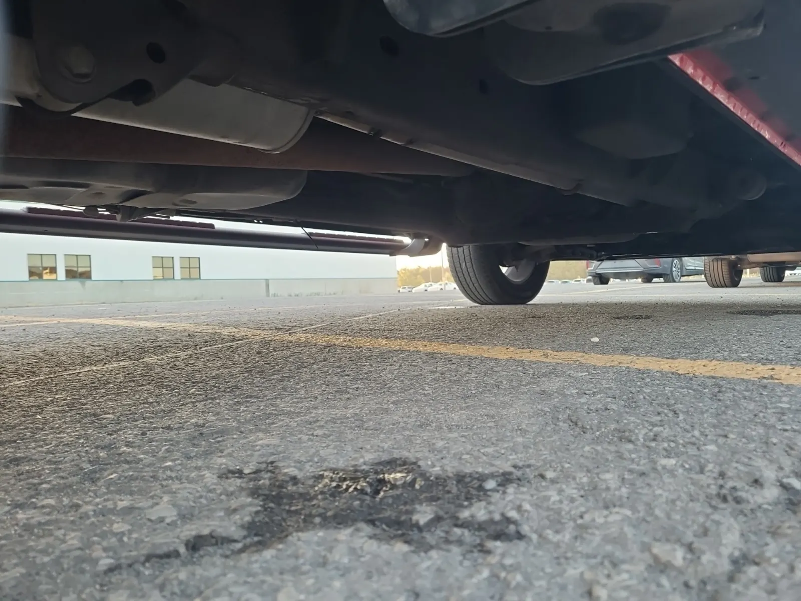 Undercarriage - Passenger Photo