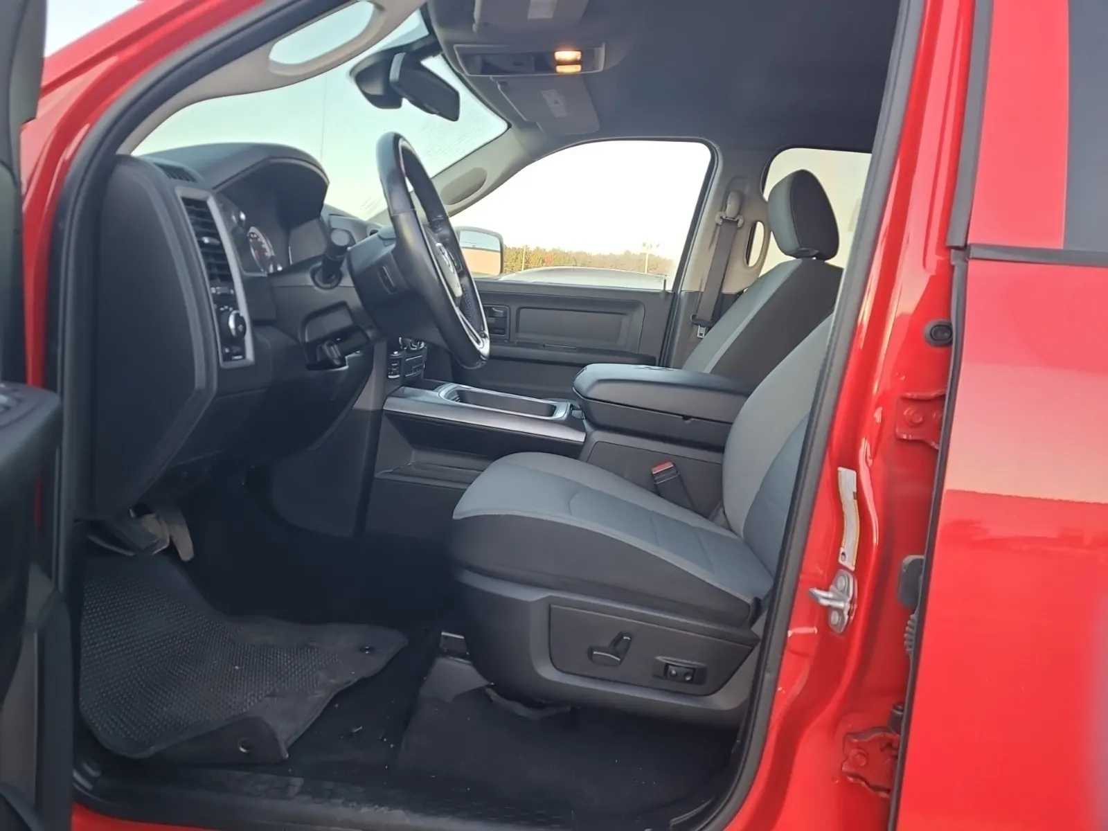 Front Interior Photo