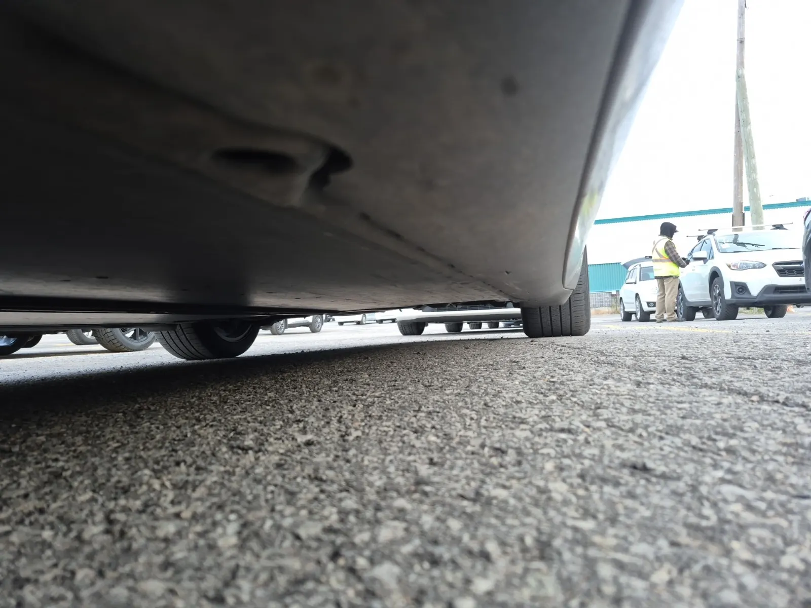 Undercarriage - Driver Photo