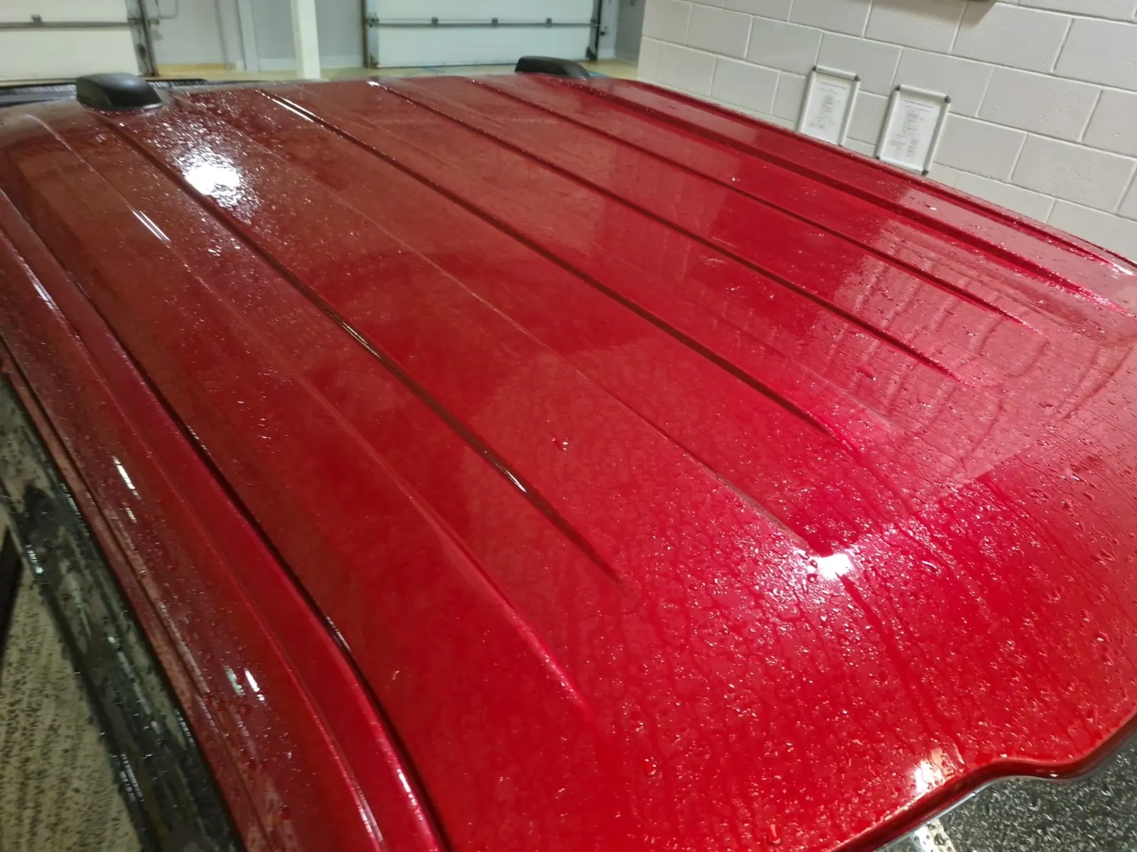 Exterior Roof Photo