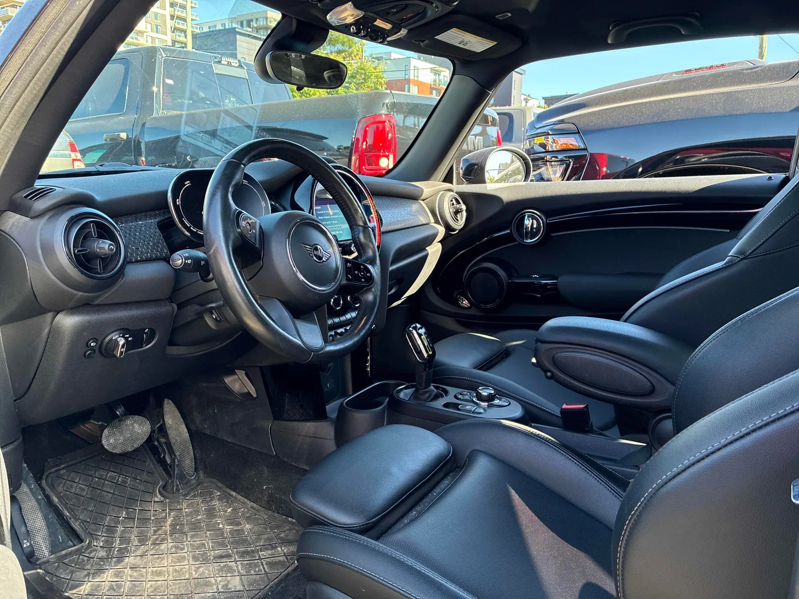 Interior driver side