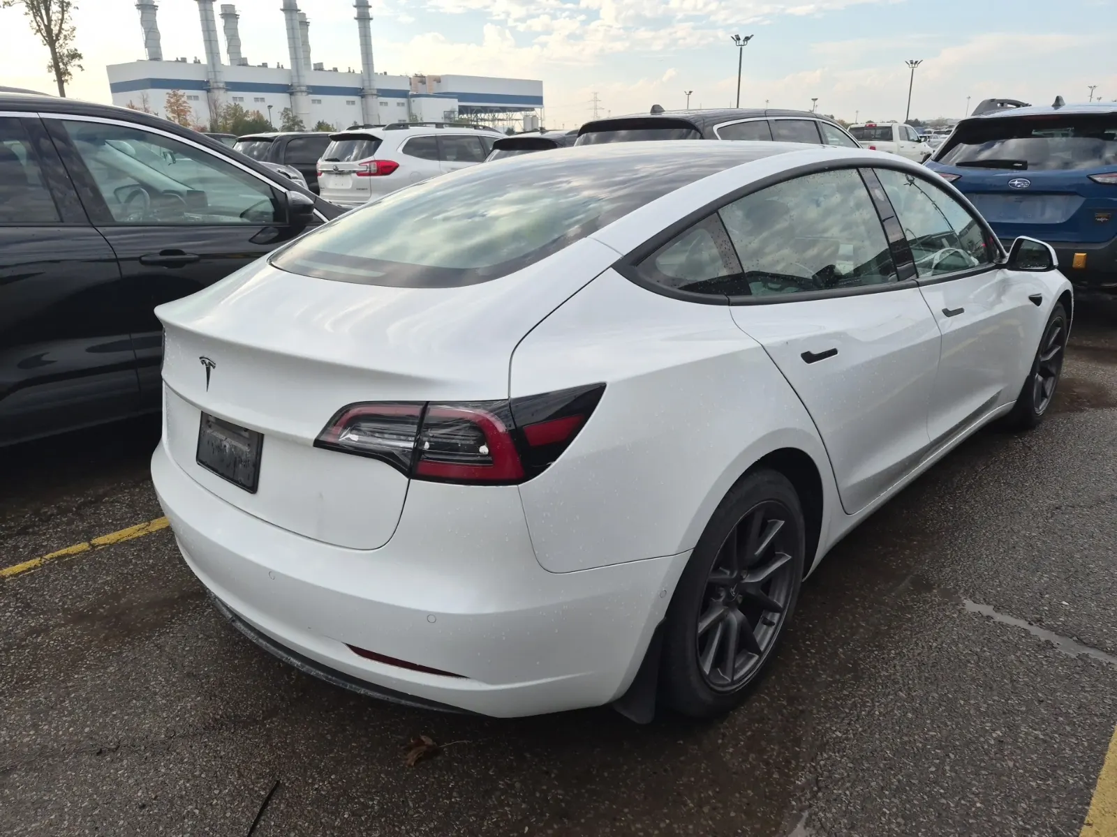 Passenger Rear 3/4 Photo