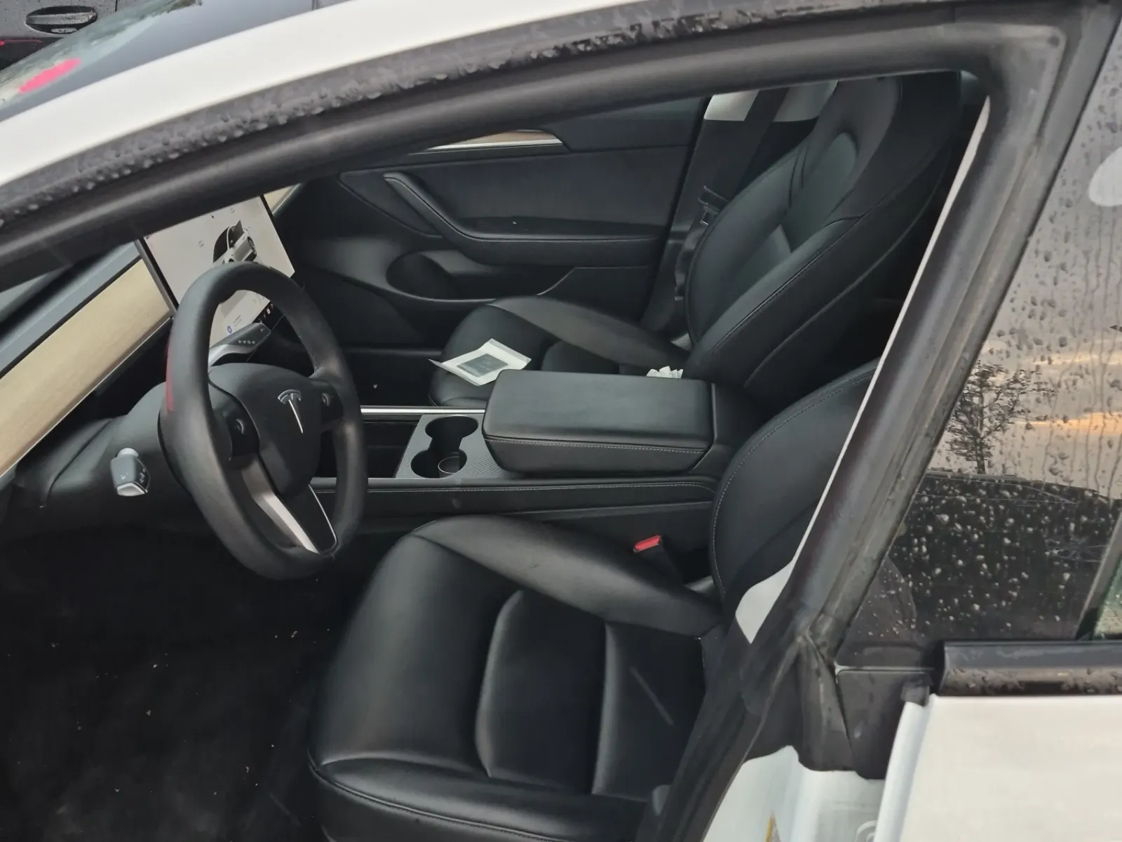 Front Interior Photo