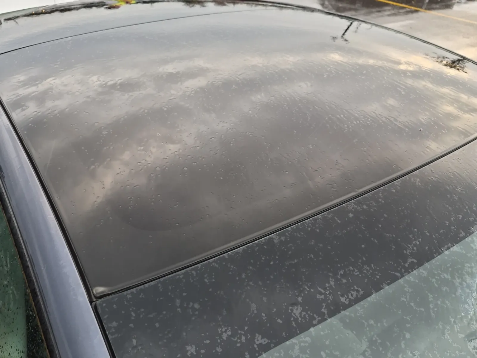 Exterior Roof Photo