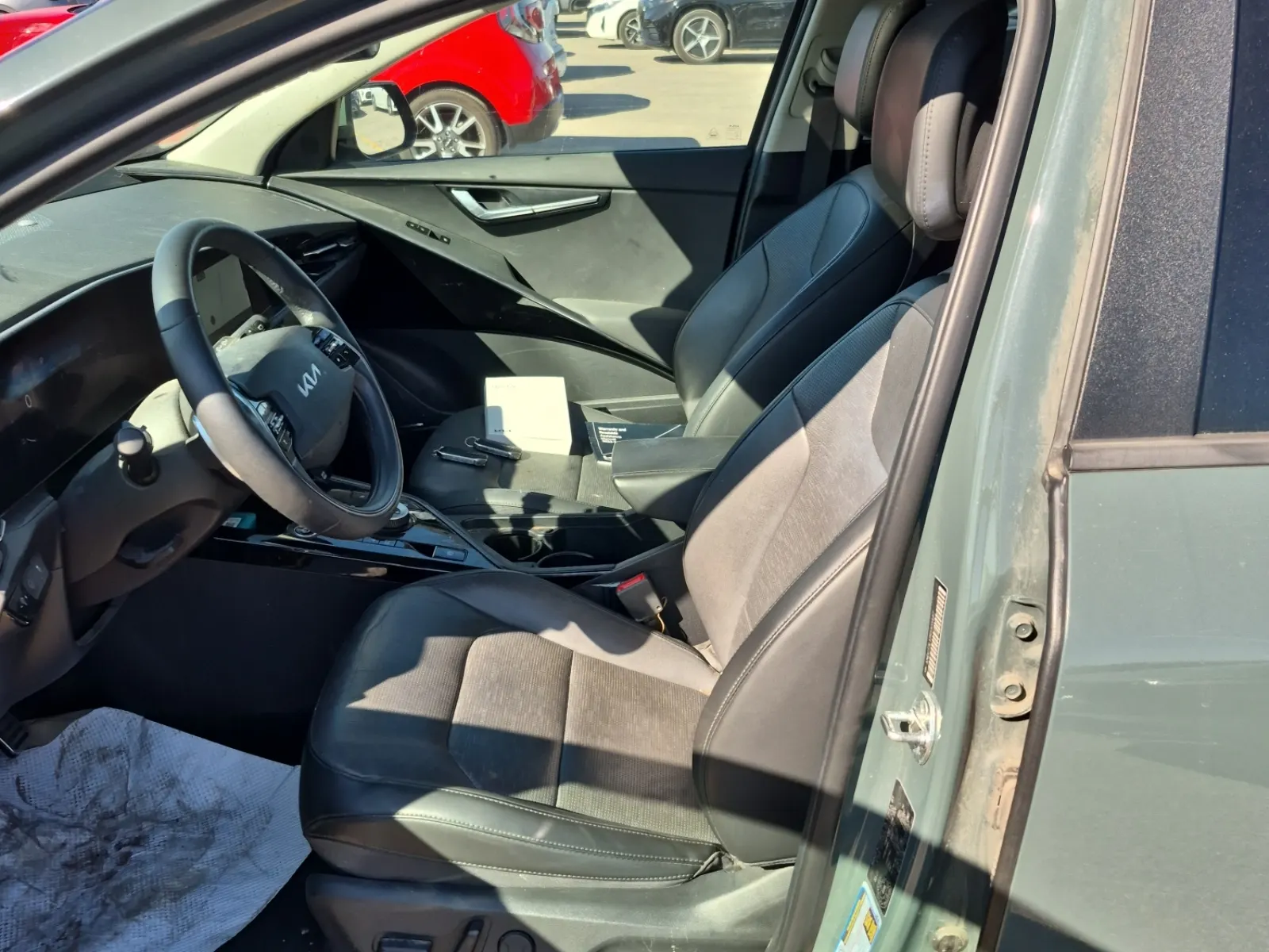 Front Interior Photo