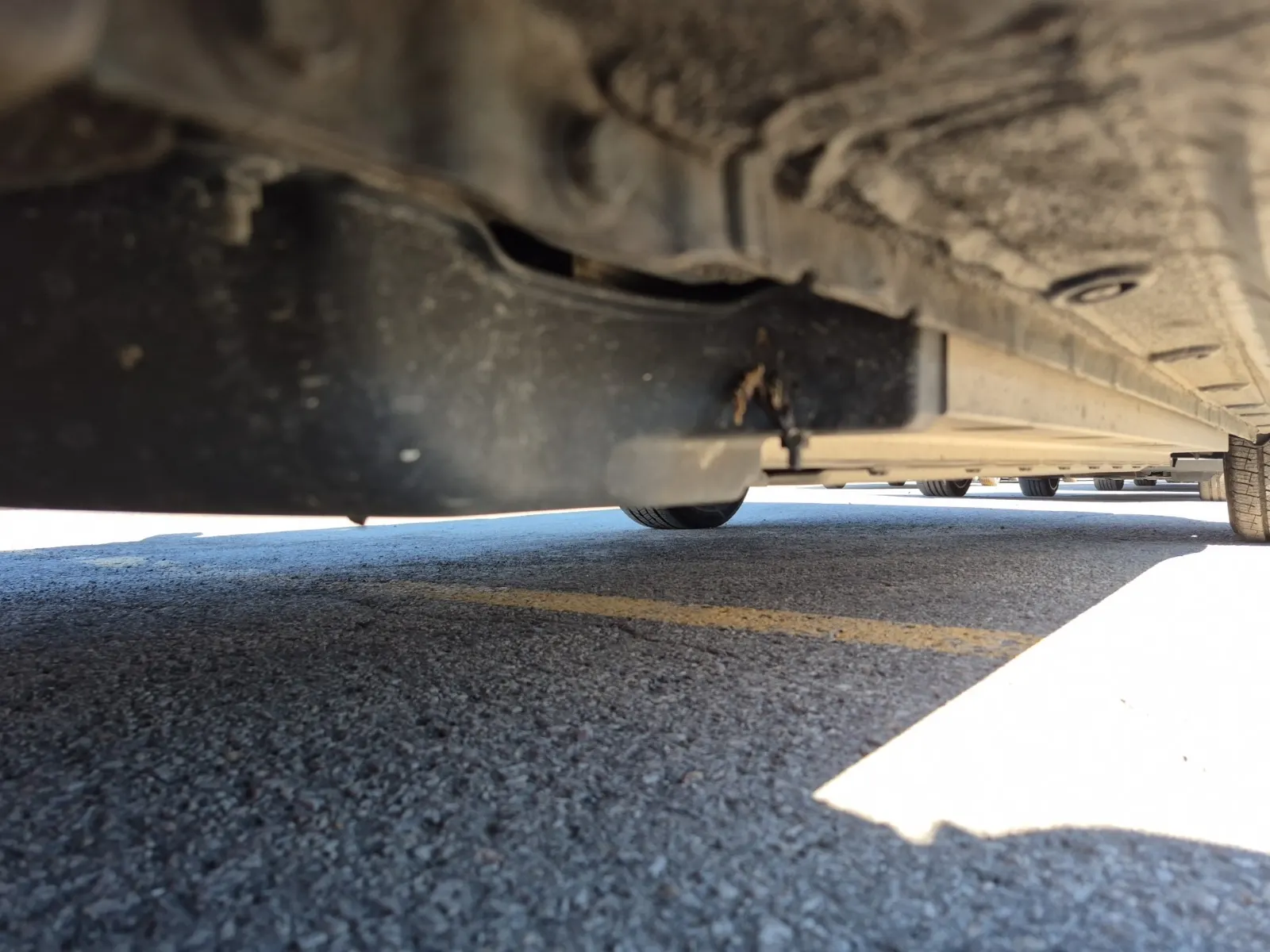 Undercarriage - Driver Photo