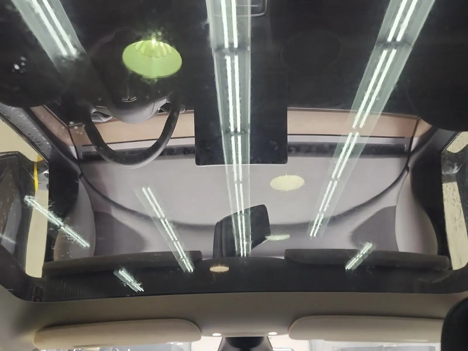 Interior Roof Photo