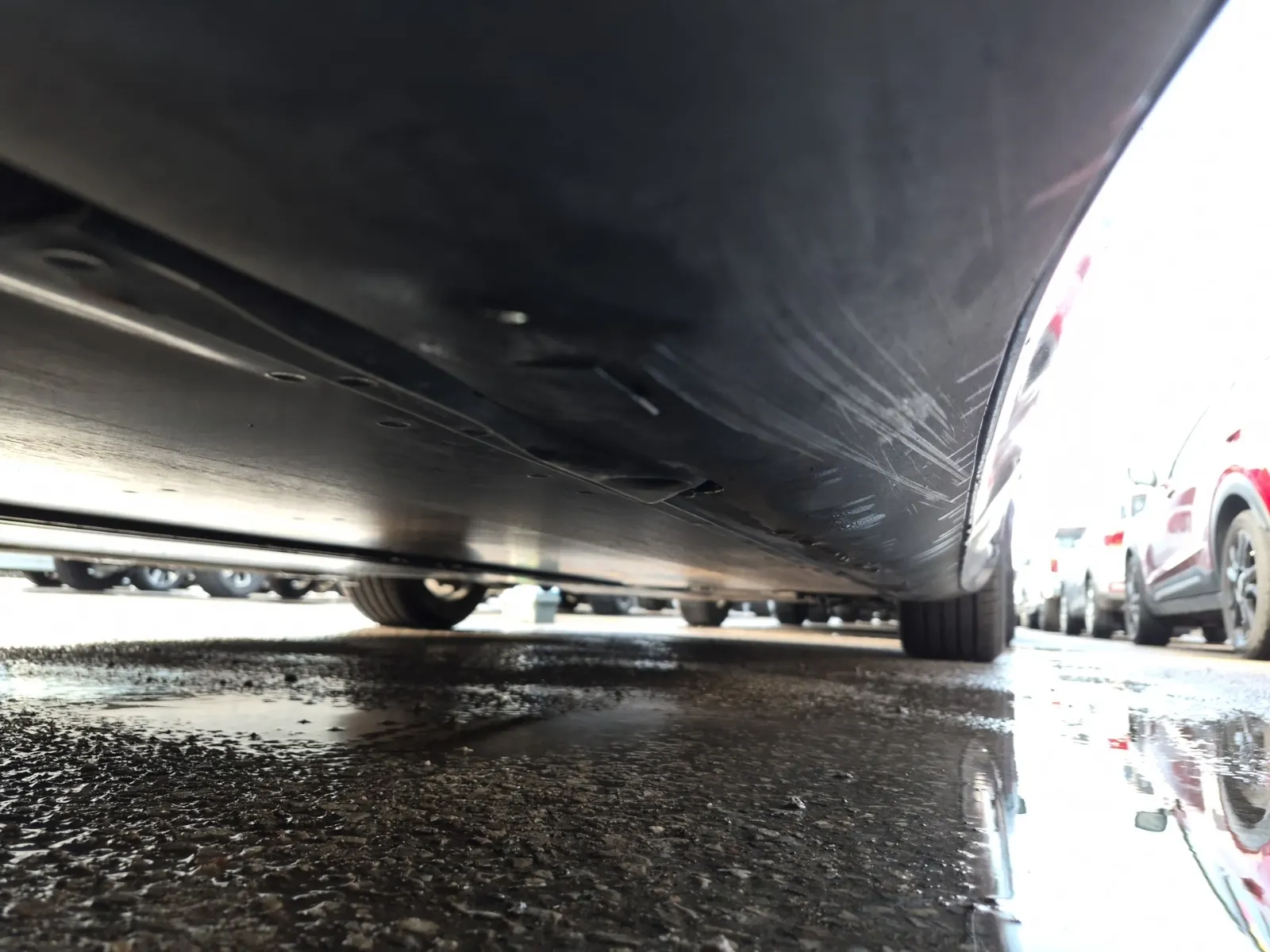 Undercarriage - Passenger Photo
