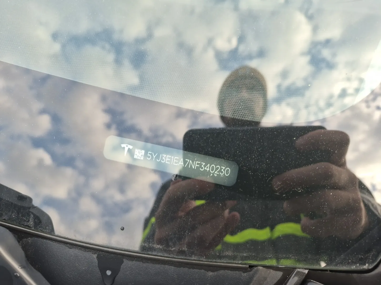 Dash VIN Plate Photo