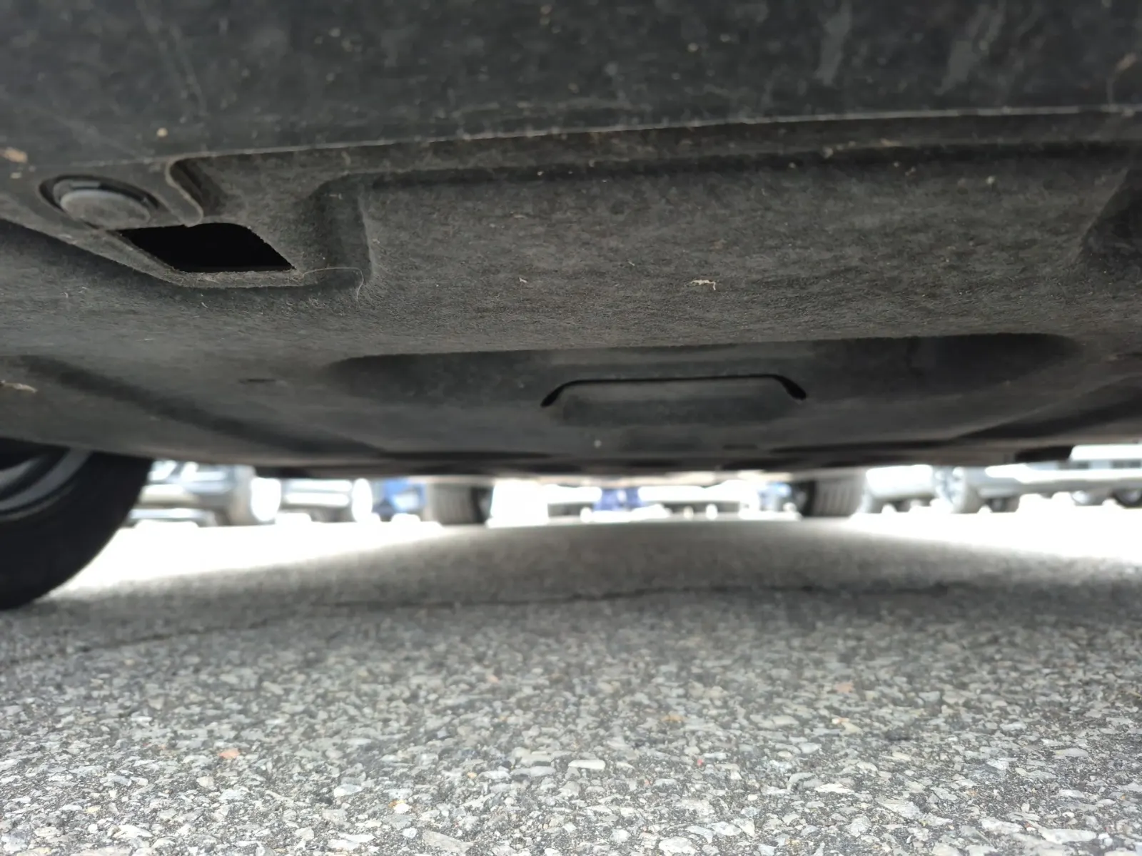 Undercarriage - Front Photo