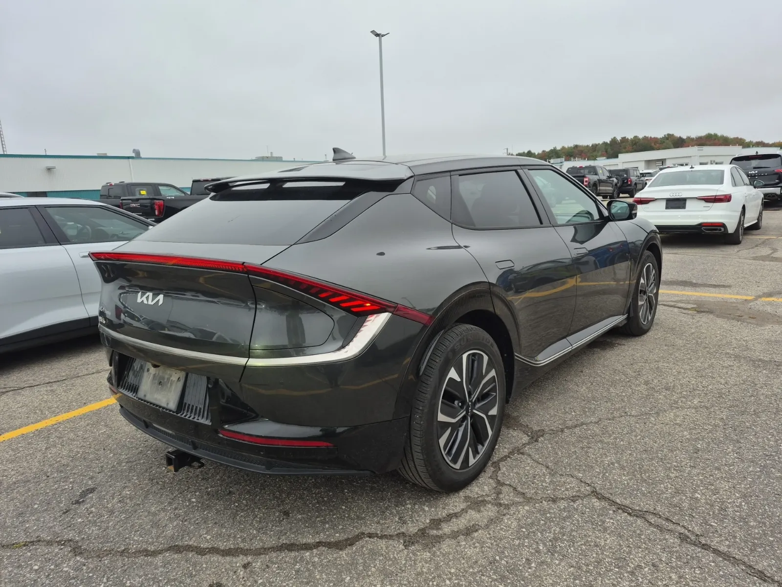 Passenger Rear 3/4 Photo
