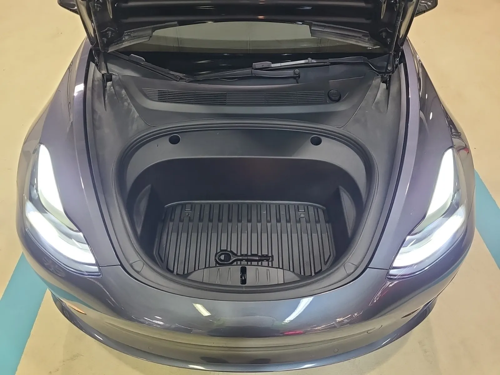 Engine Photo