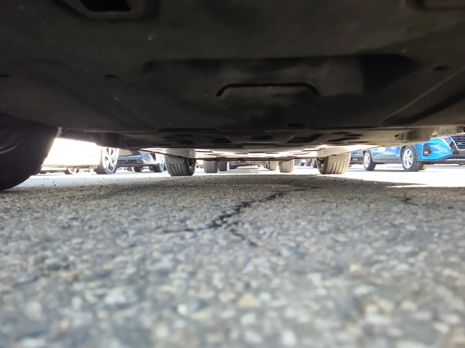 Undercarriage - Front Photo