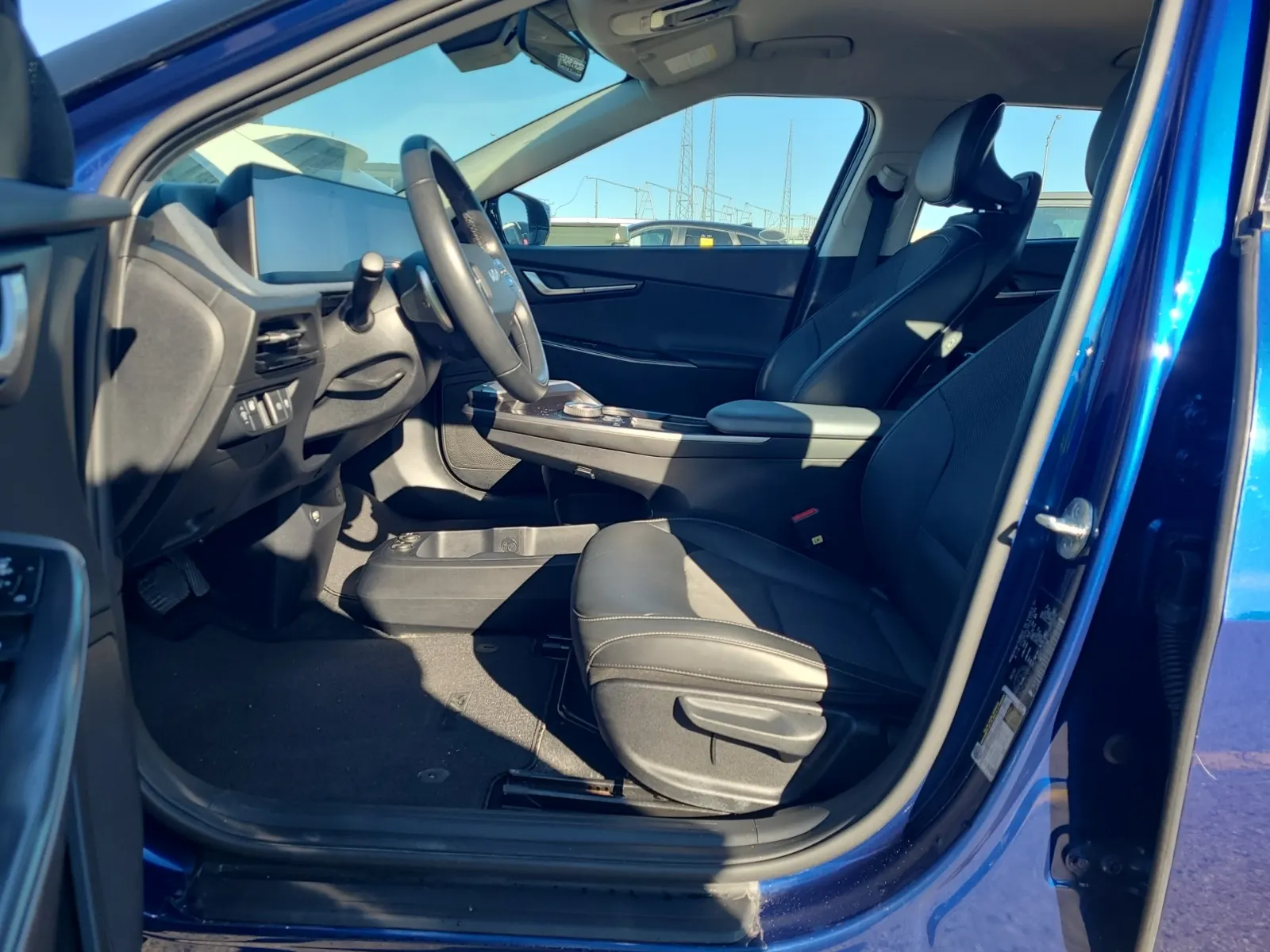 Front Interior Photo
