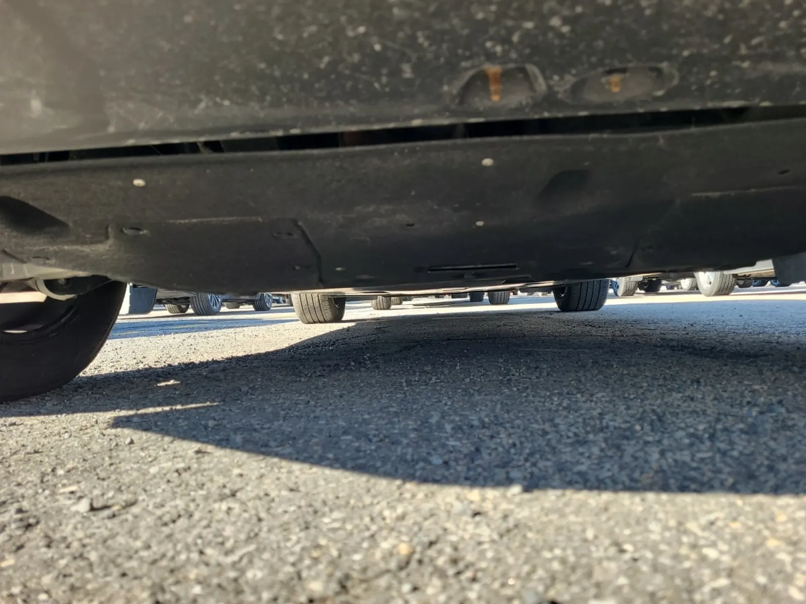 Undercarriage - Rear Photo