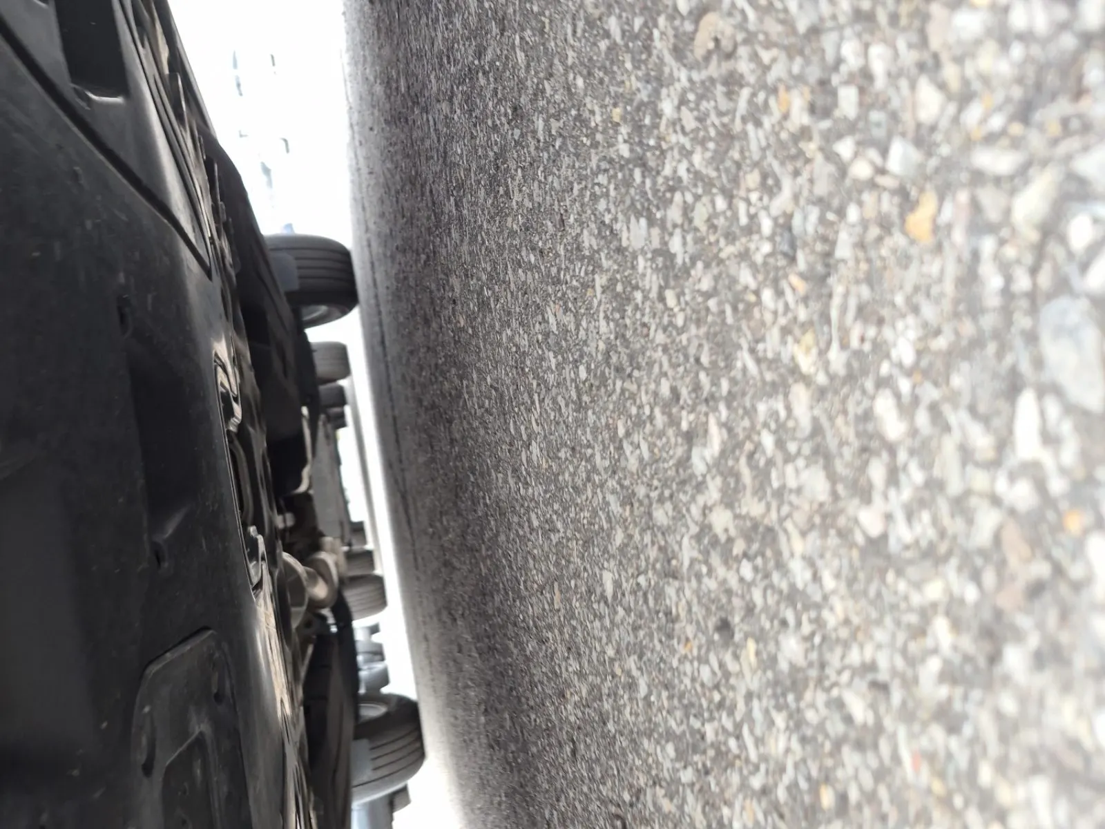 Undercarriage - Front Photo