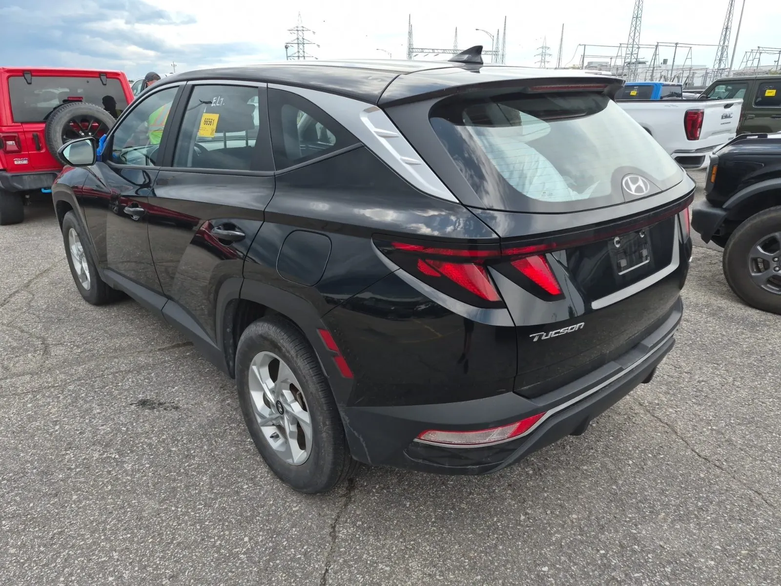 Driver Rear 3/4 Photo