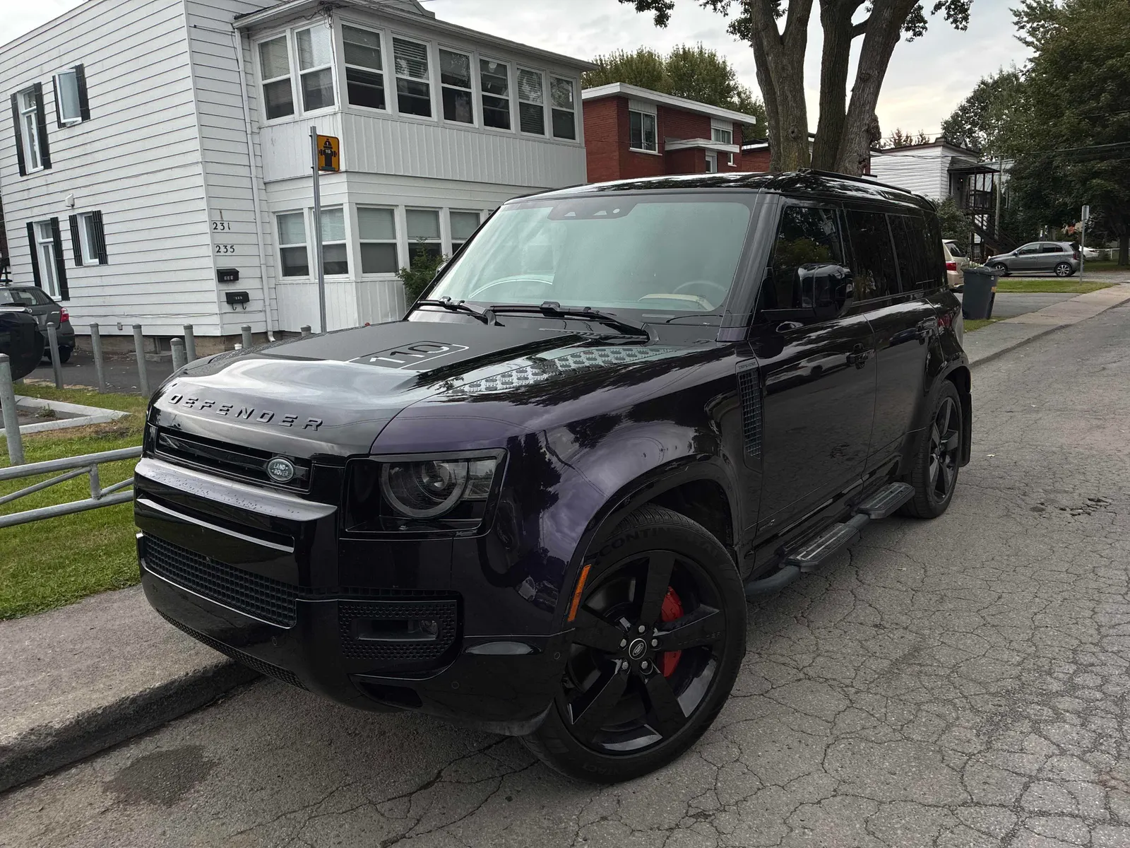 2025 Land Rover Defender