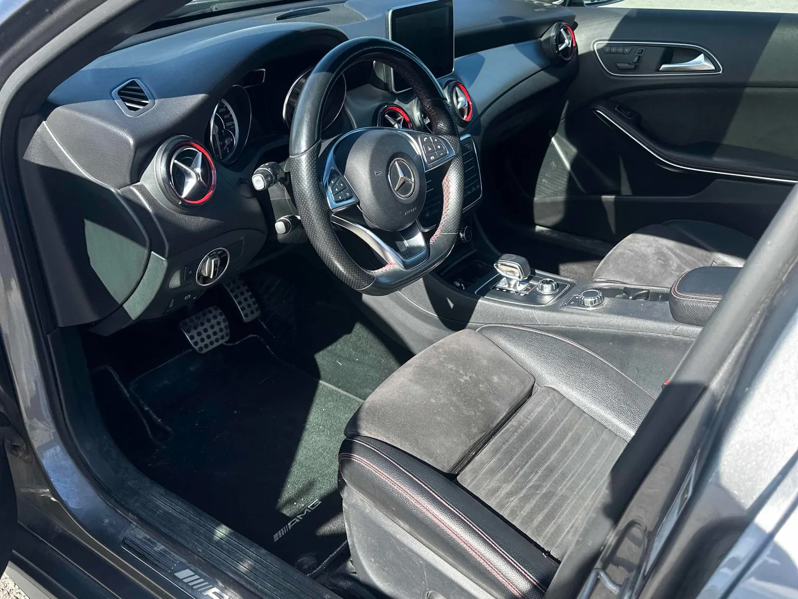 Interior driver side