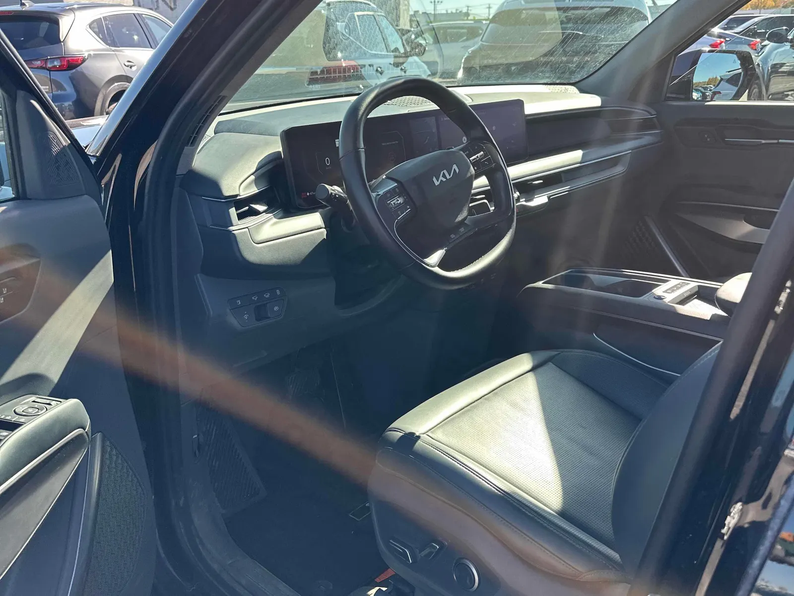 Interior driver side