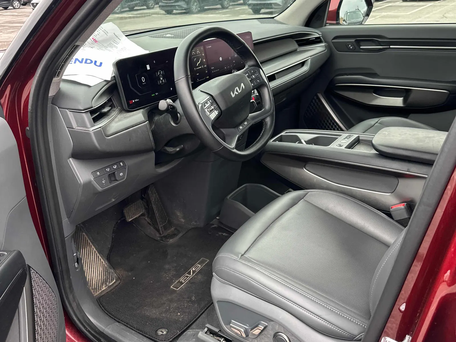 Interior driver side