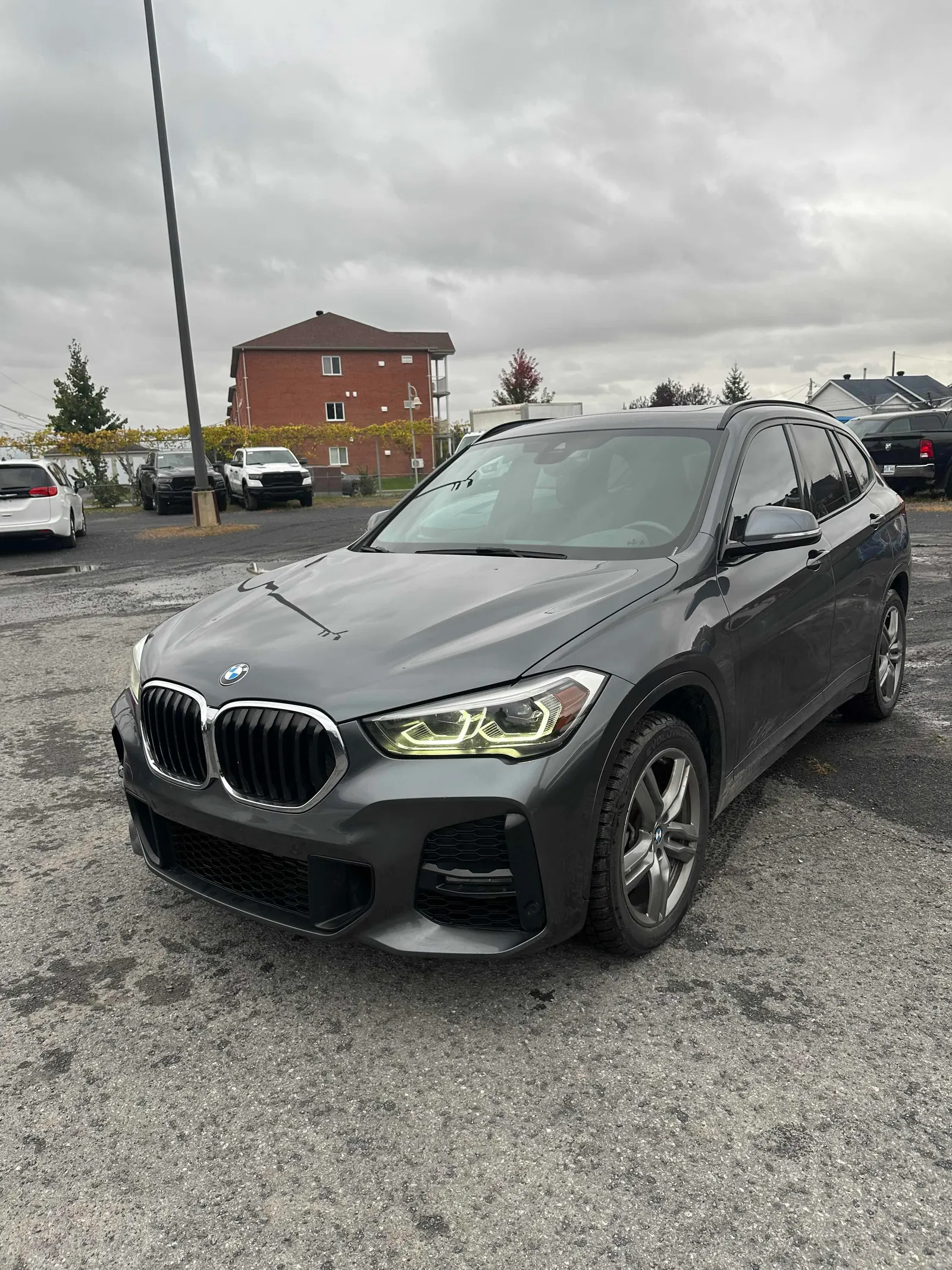2022 BMW X1