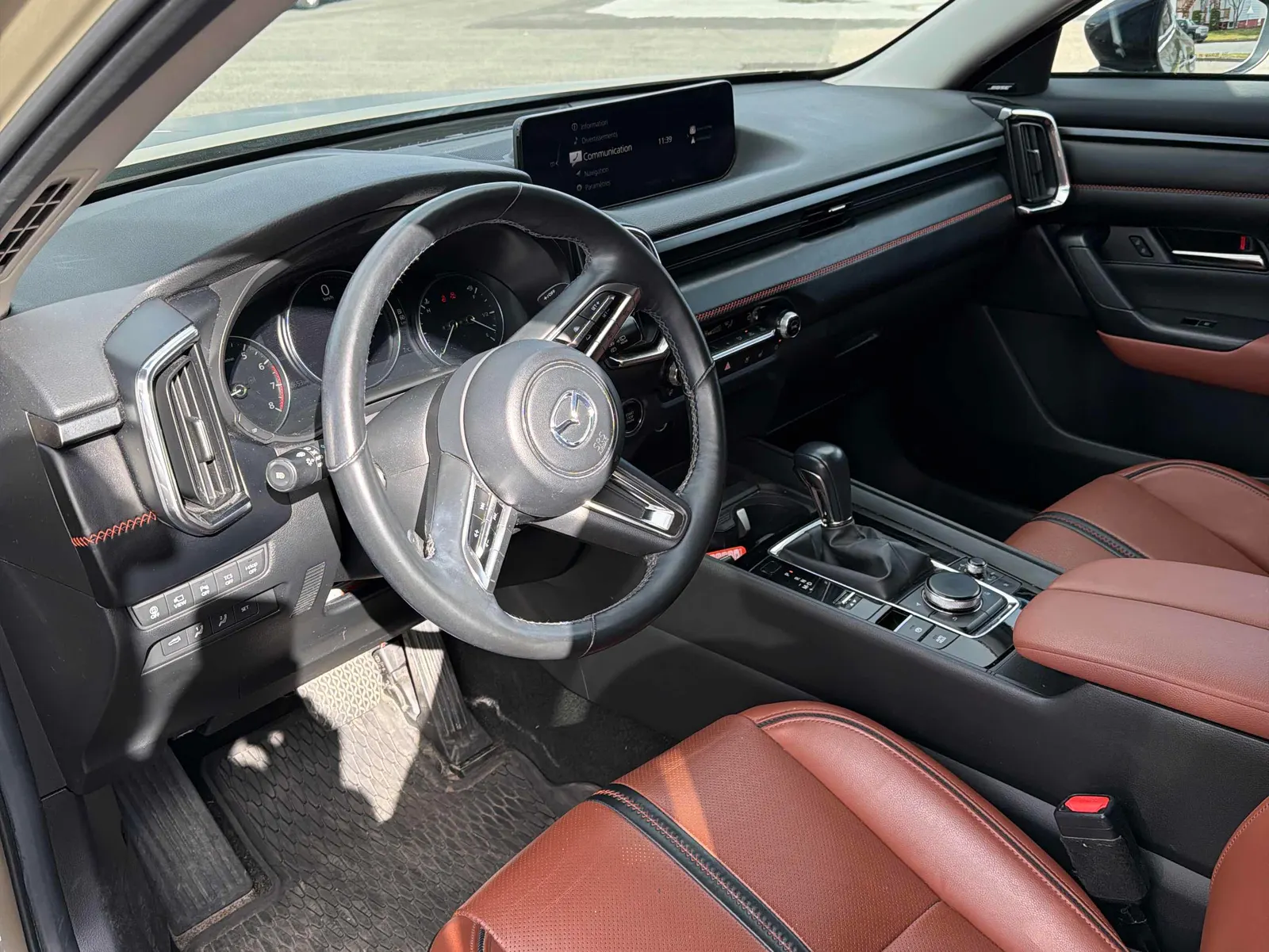 Interior driver side