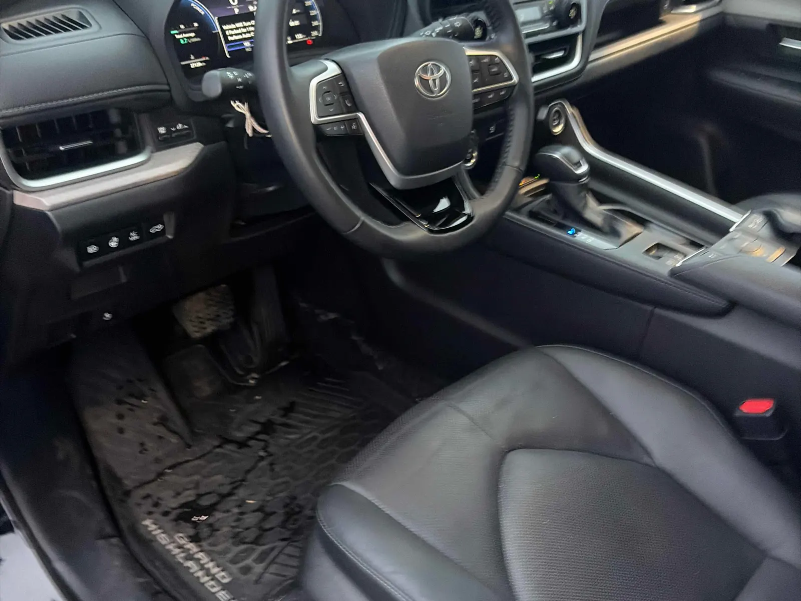 Interior driver side