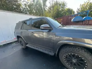 3/4 Front (Main image)